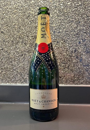 Moet chandon swarovski - moet,