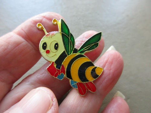 Vintage gold tone - tone, enamel