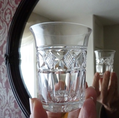 Antique tudor crystal - 4x,
