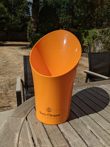 Official veuve clicquot - official,