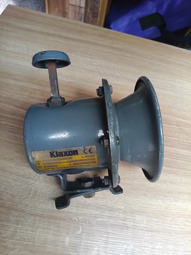 Klaxon manual horn - klaxon,