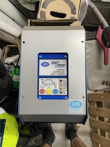 Amp ramp current controlled - ramp,