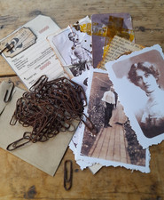 40 RUSTY PAPER CLIPS.  VINTAGE