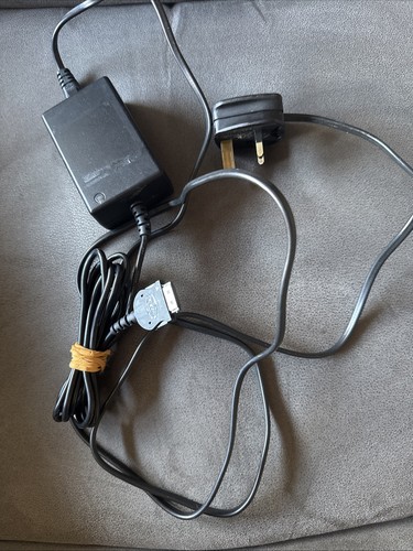 Sepura radio charger - sepura,