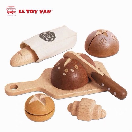 Toy van wooden - le,