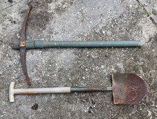 Ex MOD /| Land Rover Military Vehicle Pioneer Tools Pick Axe and Shovel