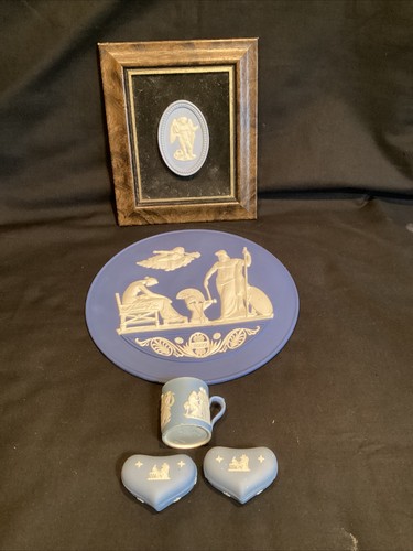 Wedgwood jasperware blue - wedgwood,