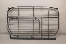 4M0017221 Dog Guard/ luggage
