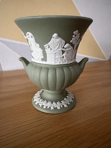 Vintage wedgwood jasperware - wedgwood,