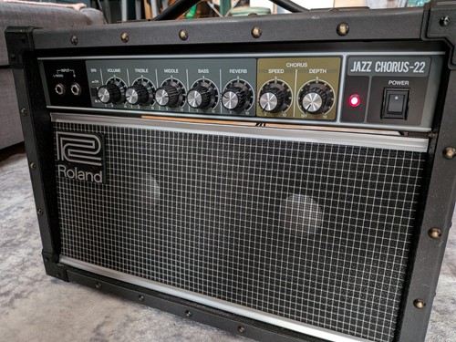 Roland jazz chorus - jc-22,