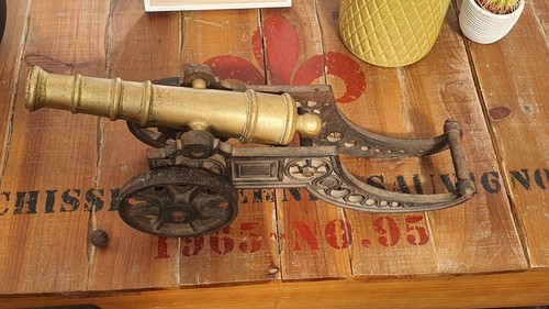 Old 20th century cannon - 20th, cast