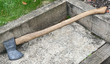 Vintage Blacksmiths 6.6lb Axe