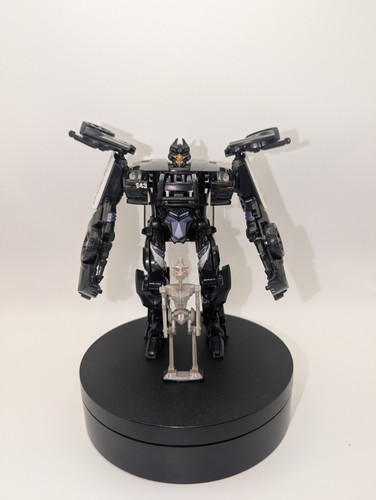 Transformers barricade and - barricade,