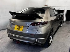 Seeker Style Rear Spoiler For