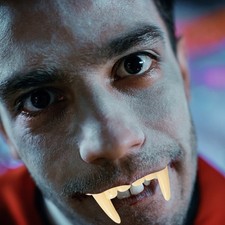 2 Pcs Scarecrow Fangs Vampire