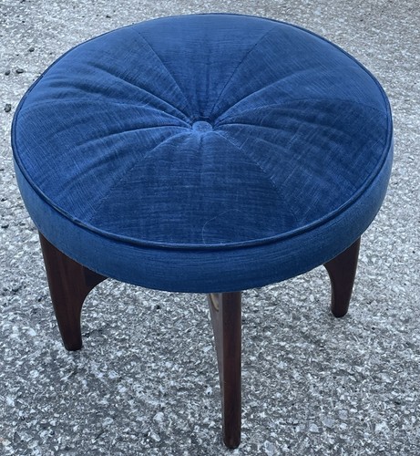 Mid century plan - g, round