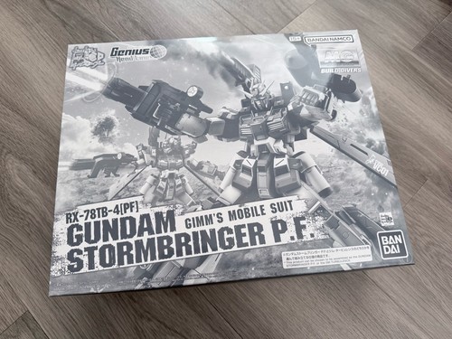 Premium bandai 100 scale - 1/100,