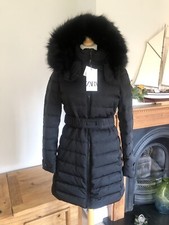 Zara Black Wind Protection