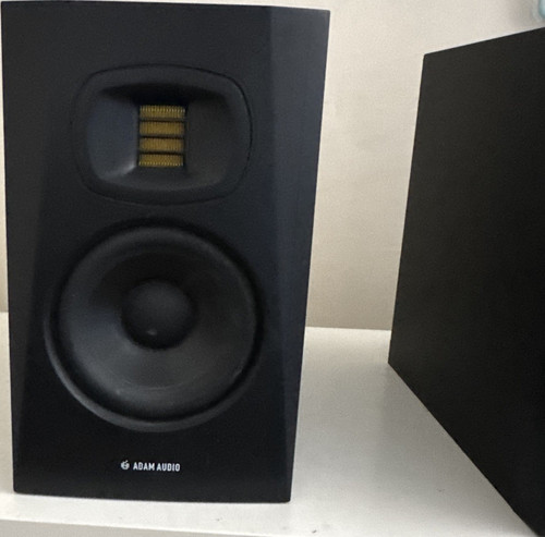 Adam audio t5v active - adam, studio