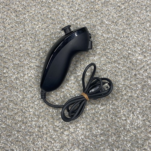 Official nintendo wii nunchuck - wii,