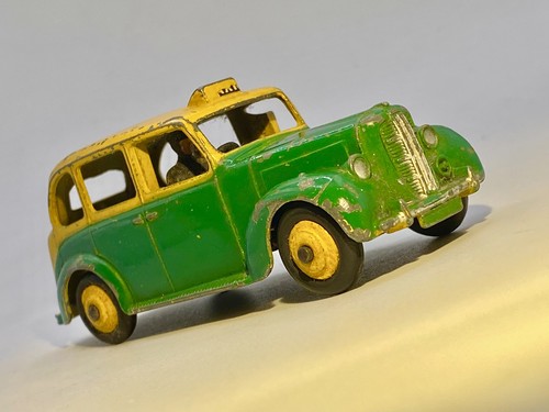 Dinky 1953 austin - austin, fx4