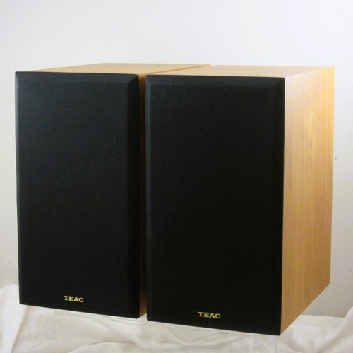 Pair teac 300u - 90, watt