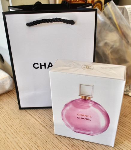 New sealed box chanel - sealed,