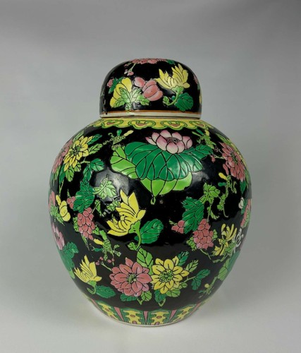 Vintage large chinese ginger - large,