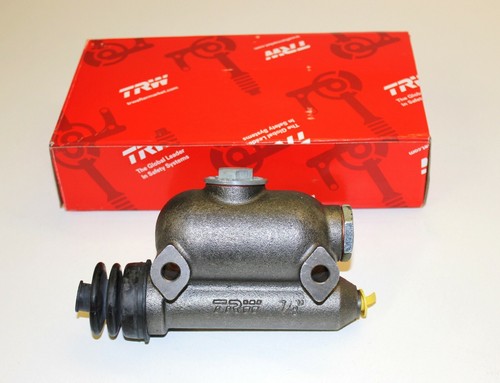 Brake master cylinder humber - master,