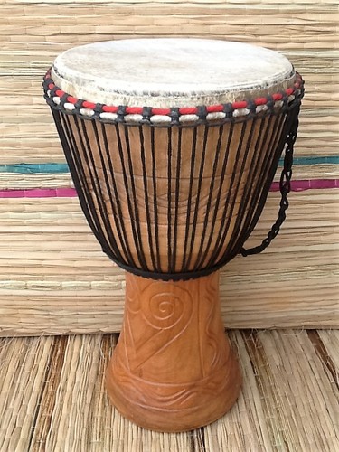 Genuine african djembe - african, 13"