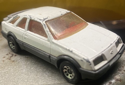 Matchbox toy ford sierra - toy,