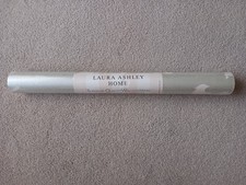 Laura Ashley Wallpaper x 1