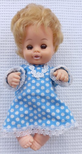 Vintage 1970s carrie doll - carrie,