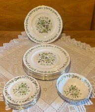 Colclough Sedgley JOB LOT / Part Set 6 Dinner Plates 6 Side Plates 2 Bowls 8648