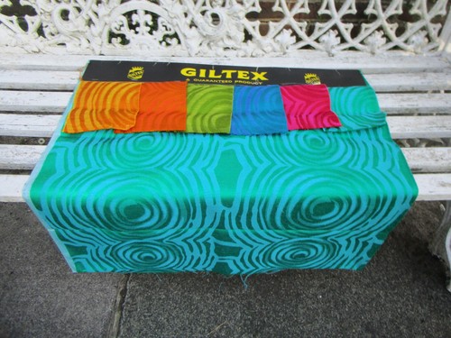Vintage pop art - 70's, op-pop