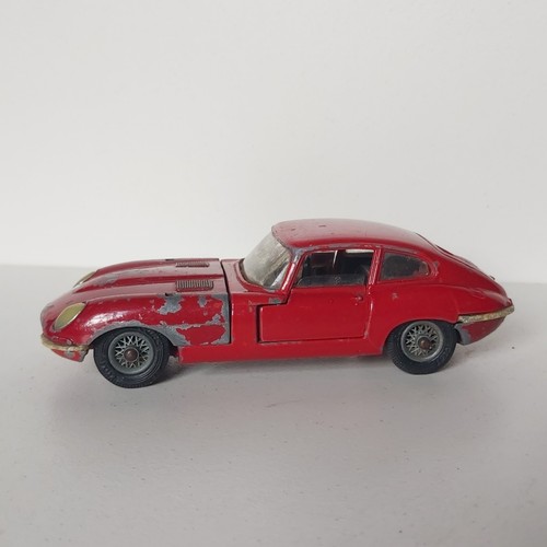 Corgi toys jaguar - toys, 2+2