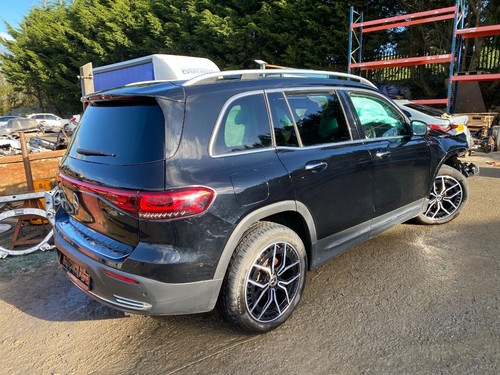 Mercedes benz eqb x243 - mercedes-benz,