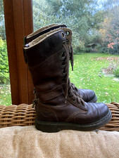 Dr Martens - Genuine Aimilitia Triumph 12 hole shearling trim boots