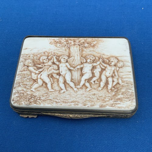 Antique powder compact cherubs - compact,