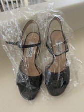 Comme Il Faut Tango Shoes Size