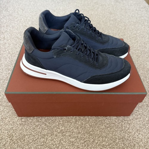 Loro piana weekend walk - loro,