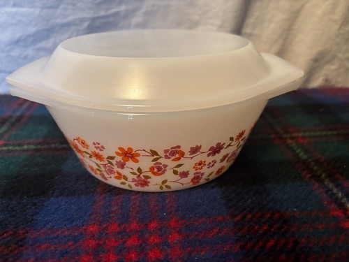 Jaj pyrex vintage casserole - jaj,