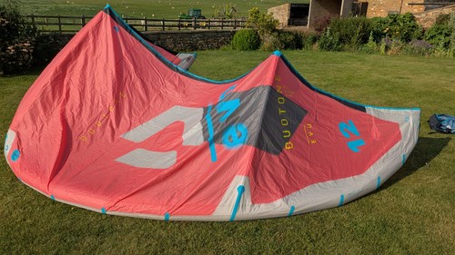 Duotone evo 12m kitesurfing - 12m,