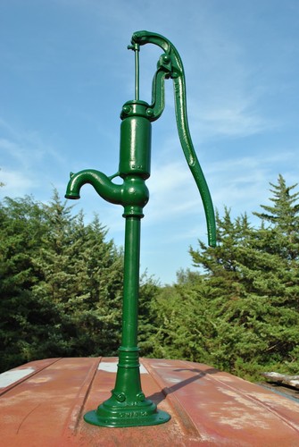 Vintage chandler pump cedar - vintage,