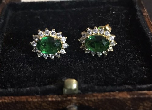 Vintage style emerald color - vintage,