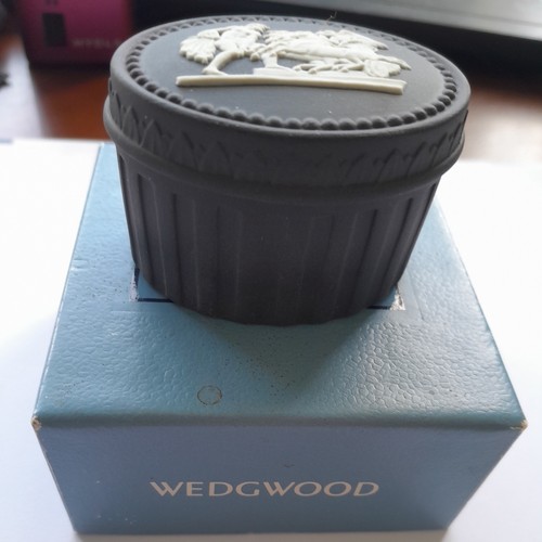 Wedgwood black jasperware - wedgwood,