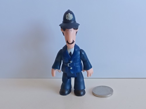 Postman pat arthur - pat,