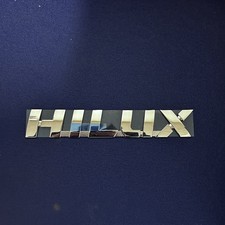 GENUINE TOYOTA HILUX 2015