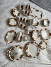 Royal Albert Old Country Roses