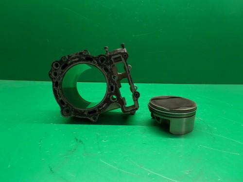 Front horizontal cylinder and - horizontal,